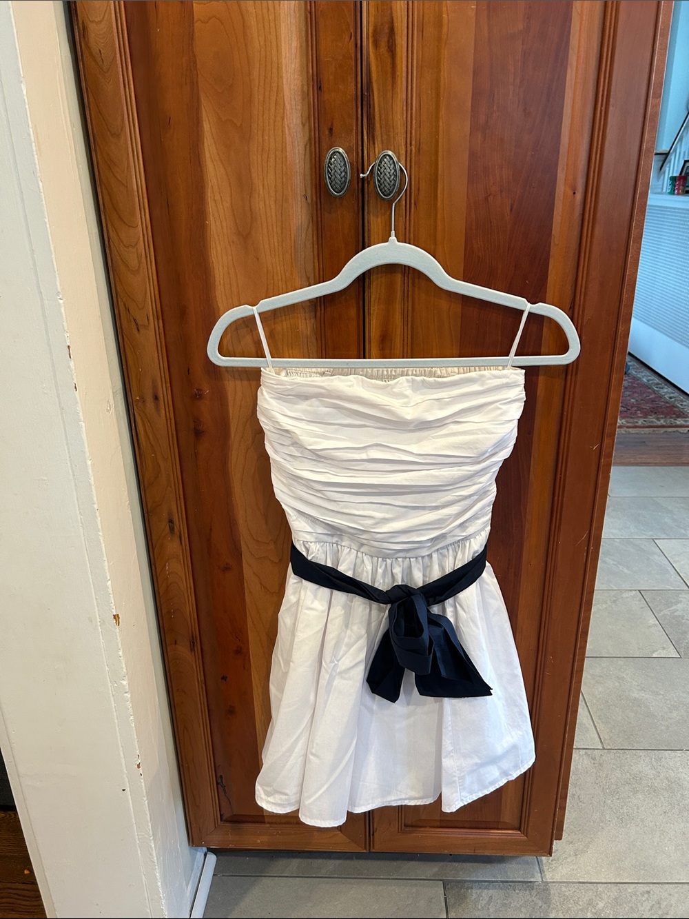 Hollister White Strapless Dress with Navy Removable bow.